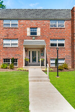 Font Hill Apartments in Doylestown, PA - Building Photo - Building Photo