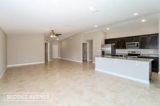 1142 Waterford St SE in Palm Bay, FL - Building Photo - Building Photo