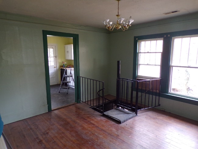 96 Alabama Ave in Asheville, NC - Building Photo - Building Photo