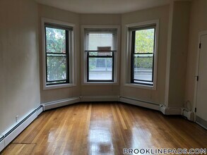 1728 Beacon St in Brookline, MA - Building Photo - Building Photo