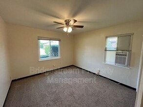 530 Mossoak Dr in Kettering, OH - Building Photo - Building Photo