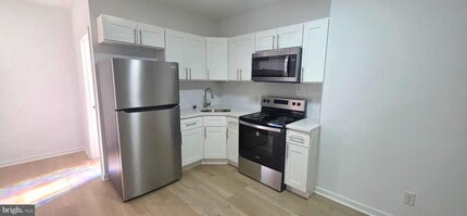 43 S 54th St in Philadelphia, PA - Building Photo - Building Photo