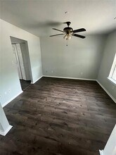 403 E R Ellis Ave in Rockwall, TX - Building Photo - Building Photo