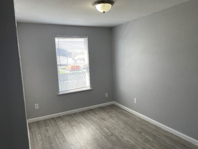 403 SW William Ave in Chehalis, WA - Building Photo - Building Photo