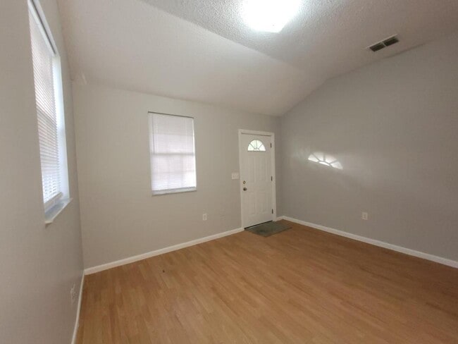 238 N Lemon Ave in Brooksville, FL - Building Photo - Building Photo