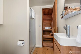 3739 SW Thistle St in Seattle, WA - Building Photo - Building Photo