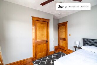 Room in Shared 5 bed/2 bath home in Medford, MA - Building Photo - Building Photo
