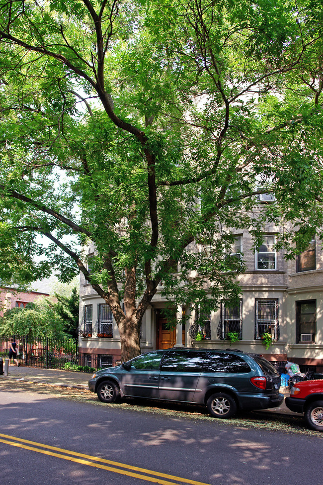 404 6th Ave in Brooklyn, NY - Foto de edificio - Building Photo