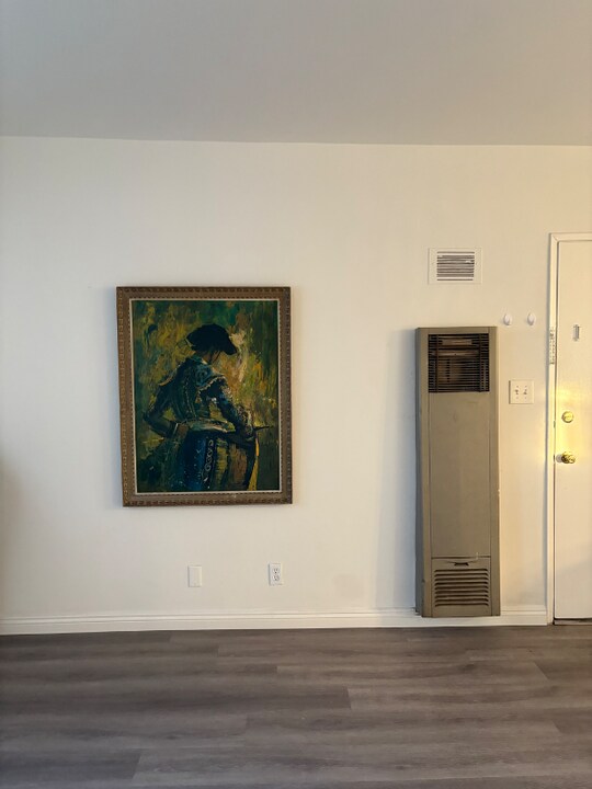 8550 Sawyer St-Unit -02 in Los Angeles, CA - Building Photo