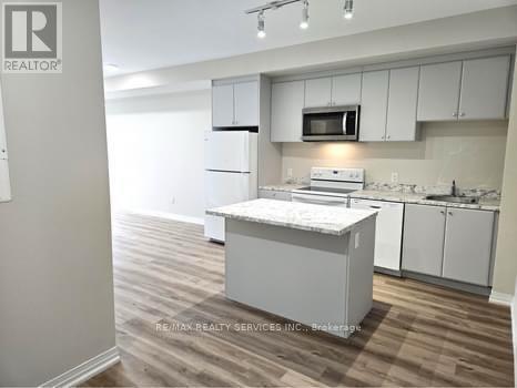 50 Herrick Ave in St Catharines, ON - Building Photo - Building Photo