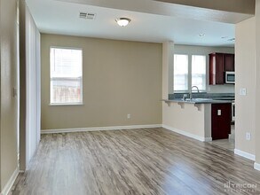7096 Sacred Cir in Sparks, NV - Building Photo - Building Photo