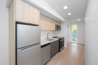 Junction Central in Seattle, WA - Building Photo - Interior Photo