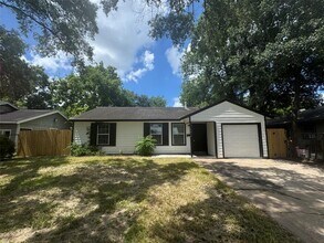 4914 Enyart St in Houston, TX - Building Photo - Building Photo