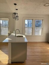 69 Kimball Dr in New Britain, CT - Foto de edificio - Building Photo