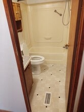 129 Tika Dr in Whittier, NC - Building Photo - Building Photo