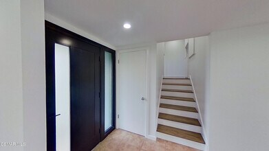 845 La Grange Ave in Thousand Oaks, CA - Building Photo - Building Photo