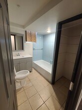 1216 Perkiomen Ave, Unit Apartment 1B in Reading, PA - Building Photo - Building Photo