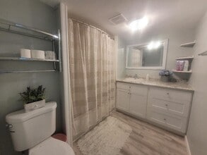 40G Miriam St in Stock Island, FL - Building Photo - Building Photo