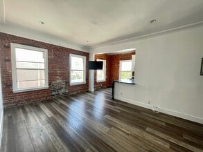 425 S Detroit St in Los Angeles, CA - Building Photo - Floor Plan