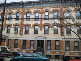 18-88 Cornelia St Apartments