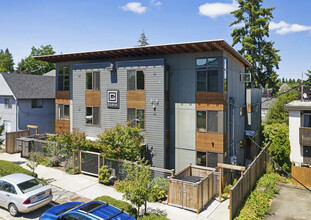 Cubix 103 in Seattle, WA - Building Photo - Primary Photo