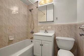 41 Park Ave in New York, NY - Building Photo - Building Photo