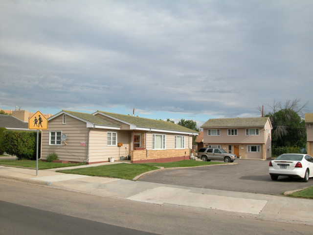 517 1st St S in Shelby, MT - Building Photo