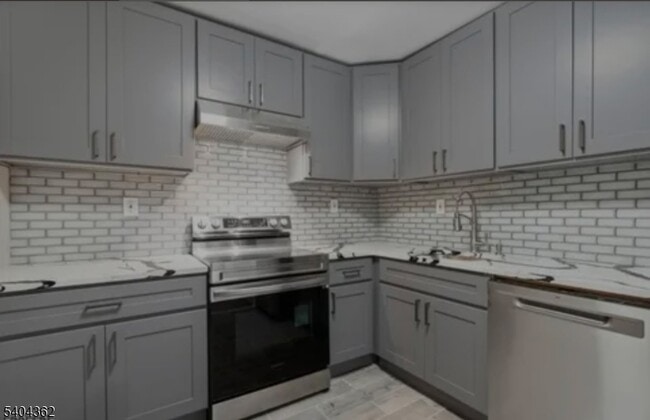 property at 188 N Park St