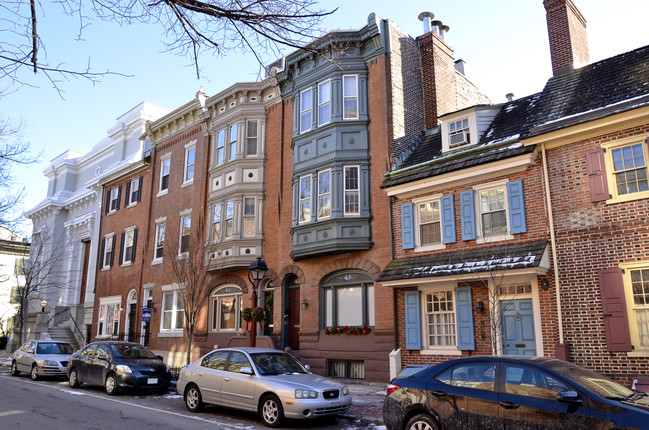 436 Spruce St in Philadelphia, PA - Foto de edificio - Building Photo