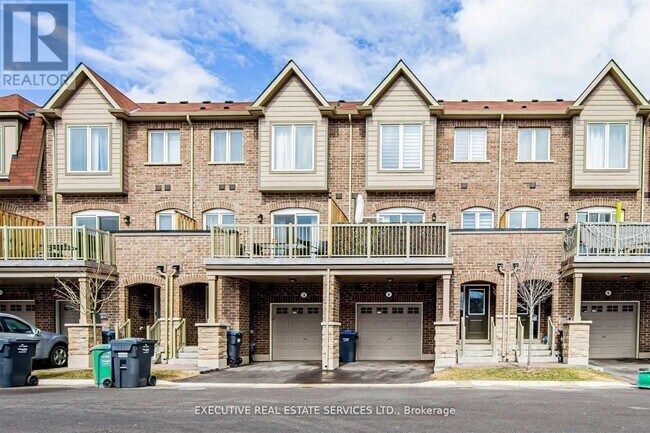 property at 50-LOWER-50 Edinburgh Dr