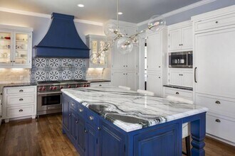 2407 Quarry Rd in Austin, TX - Building Photo - Building Photo