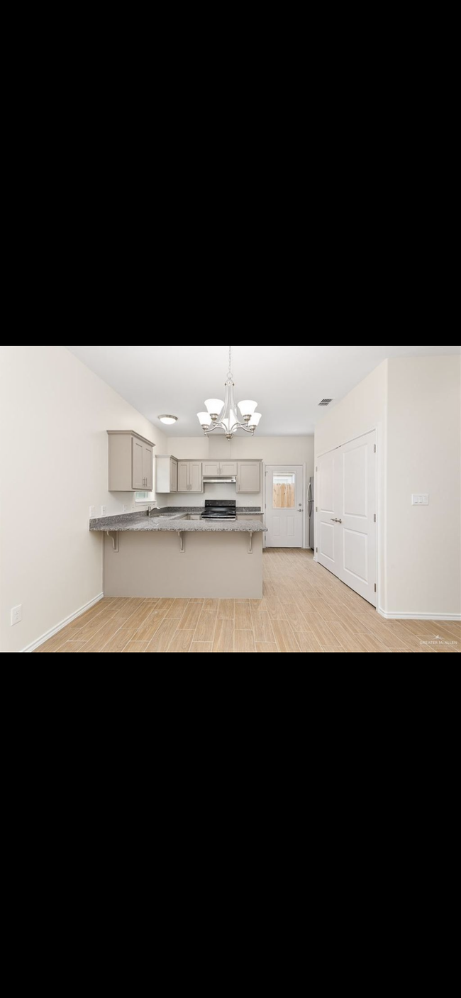 3813 Hawthorne Ave, Unit 4