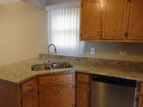 2813 Von Esch Rd in Joliet, IL - Building Photo - Building Photo