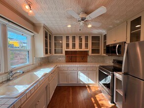 1017 Neptune Ave in Encinitas, CA - Building Photo - Building Photo