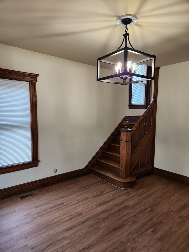 249 W 2nd St in Corning, NY - Building Photo - Building Photo