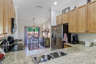 10270 Heritage Bay Blvd in Naples, FL - Building Photo - Building Photo