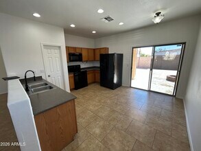 15333 W Cortez St in Surprise, AZ - Building Photo - Building Photo