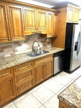 7705 SW 86th St in South Miami, FL - Building Photo - Building Photo