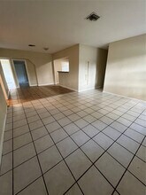 418 E Evanston Cir in Fort Lauderdale, FL - Building Photo - Building Photo