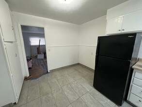 532 NW Cecil Ave in Roseburg, OR - Building Photo - Building Photo
