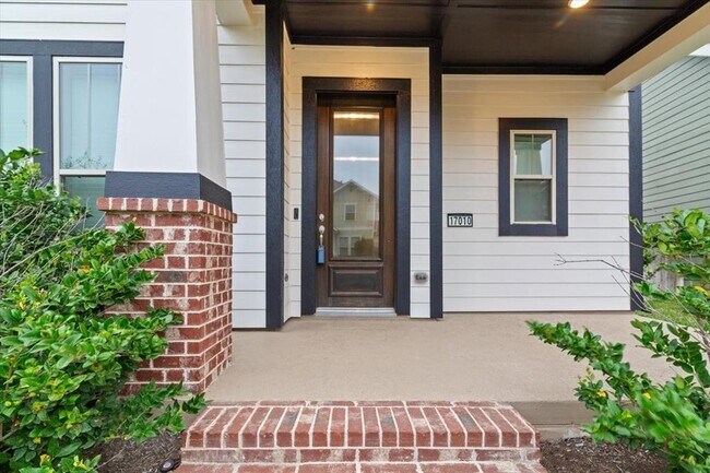 17010 Canosa Dr in Cypress, TX - Building Photo - Building Photo