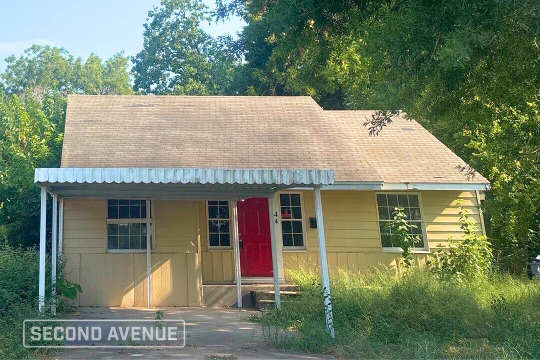 44 16th Ave N in Texas City, TX - Building Photo