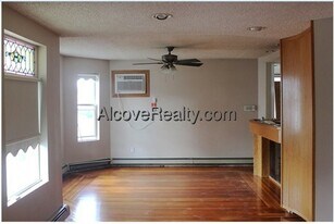 27 Princeton St in Medford, MA - Building Photo