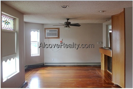 27 Princeton St in Medford, MA - Building Photo