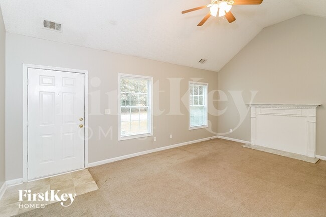 6013 Radford Dr in Riverdale, GA - Building Photo - Building Photo