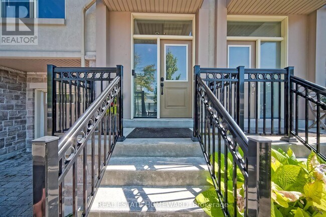 55 Antibes Dr in Toronto, ON - Building Photo - Building Photo