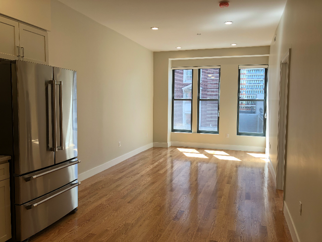 property at 719 Boylston St