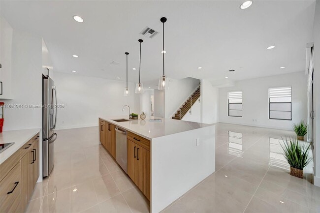1454 NW 23rd St in Fort Lauderdale, FL - Building Photo - Building Photo
