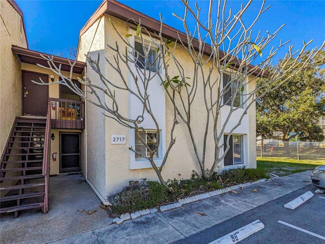 property at 2717 Hidden Lake Blvd
