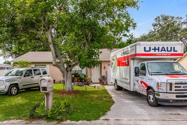 property at 7018 12th Ct E